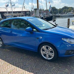 SEAT Ibiza 1.4 blauw